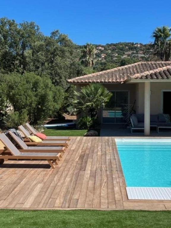 Fiori Vecchio Avec Piscine Privee